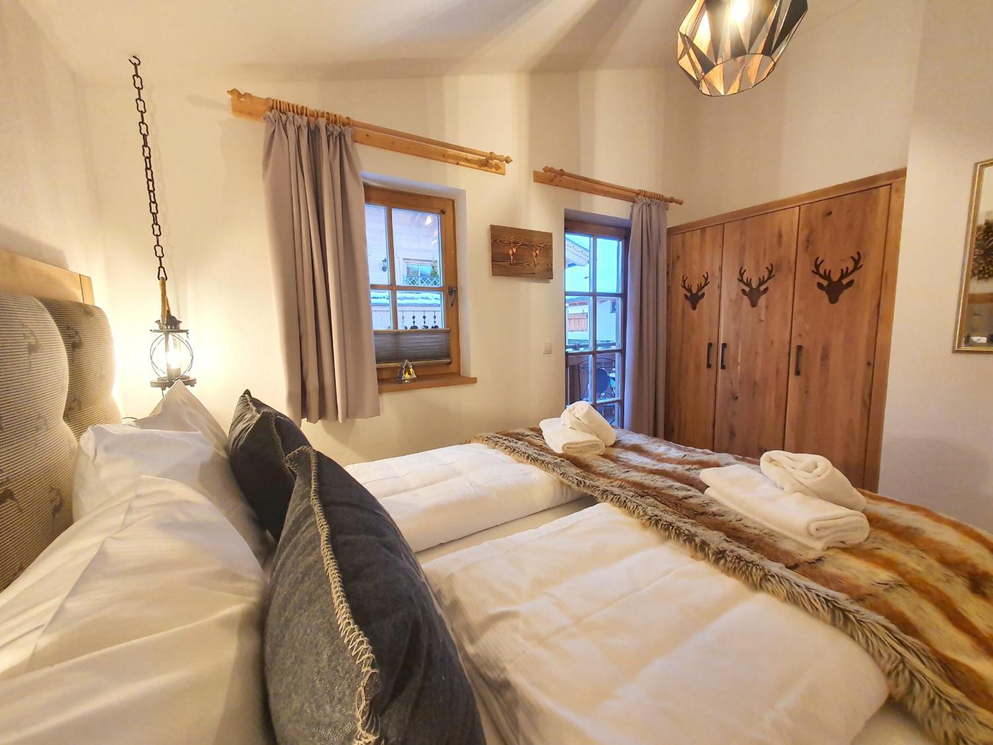 Alpen Chalets Zell Am See Niedernsill Esterno foto